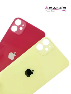 در پشت گوشی آیفون IPHONE 11